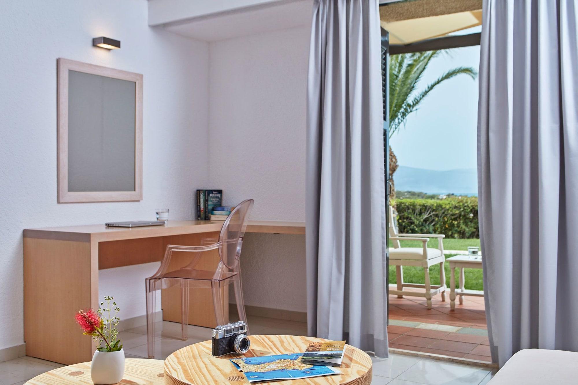 Elounda Palm Hotel & Suites Экстерьер фото