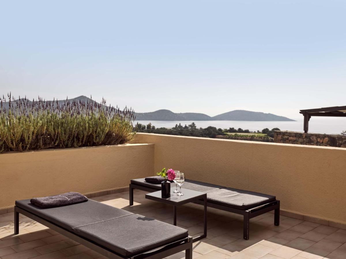 Elounda Palm Hotel & Suites Экстерьер фото